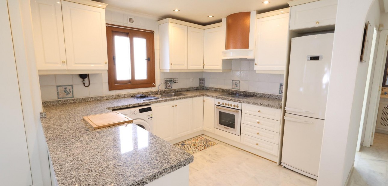 Sale - Apartment / flat -
Orihuela Costa - PAU 8
