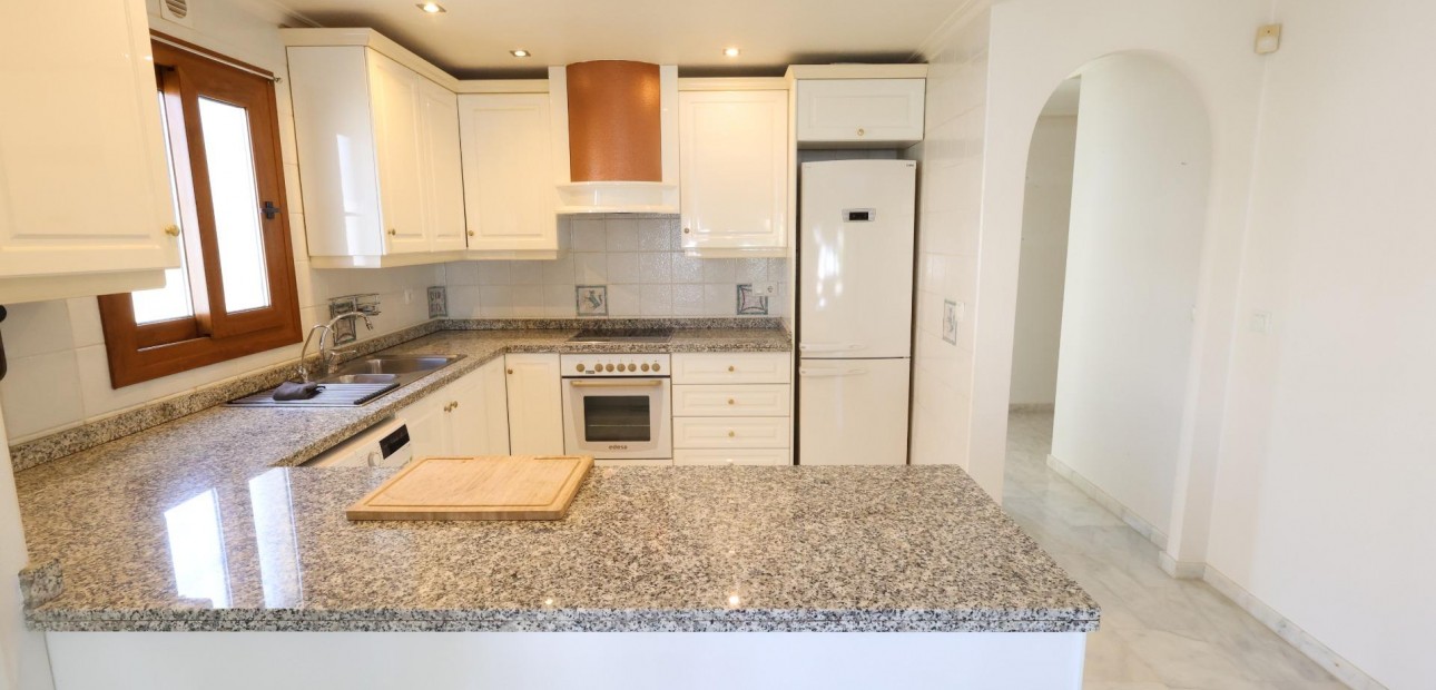 Sale - Apartment / flat -
Orihuela Costa - PAU 8