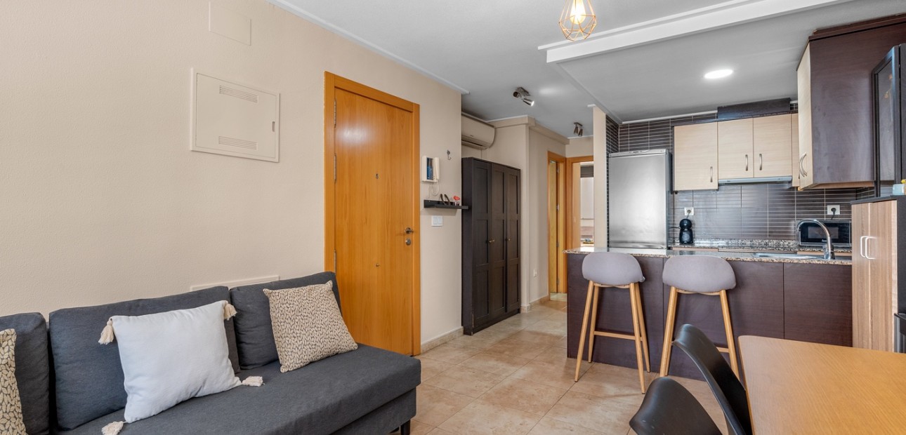 Sale - Apartment / flat -
Alicante - Alicante - City
