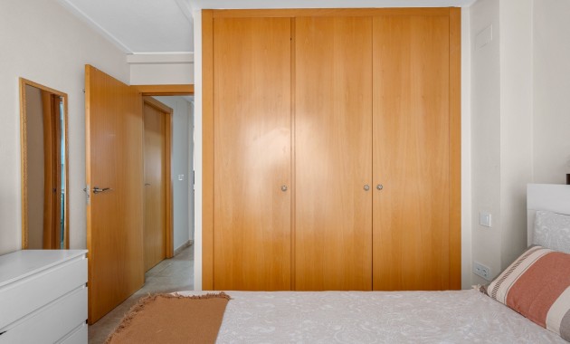 Sale - Apartment / flat -
Alicante - Alicante - City