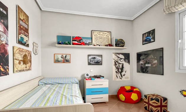 Sale - Detached Villa -
Orihuela Costa - Los Dolses