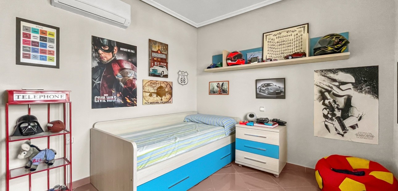 Sale - Detached Villa -
Orihuela Costa - Los Dolses
