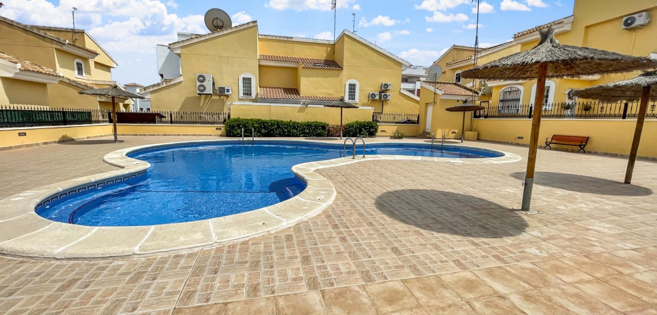 Sale - Detached Villa -
Orihuela Costa - Los Dolses