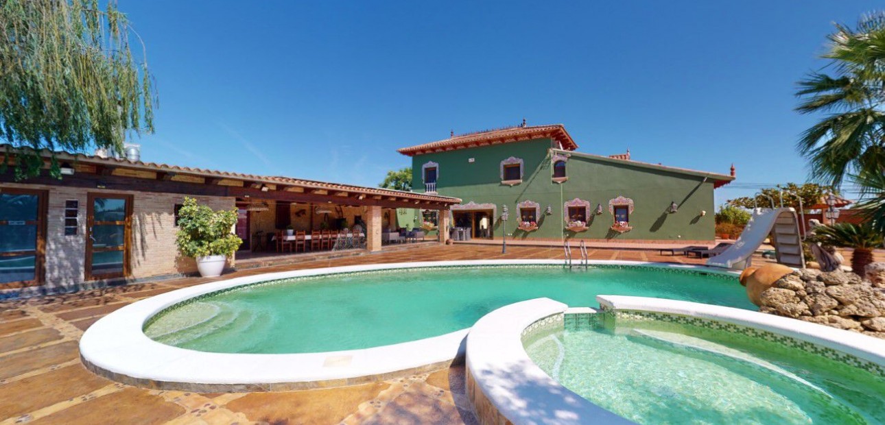Sale - Country Property -
Almoradi - Almoradi - Country