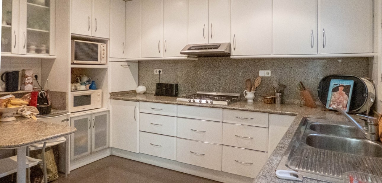Sale - Detached Villa -
Orihuela Costa - Dehesa de Campoamor