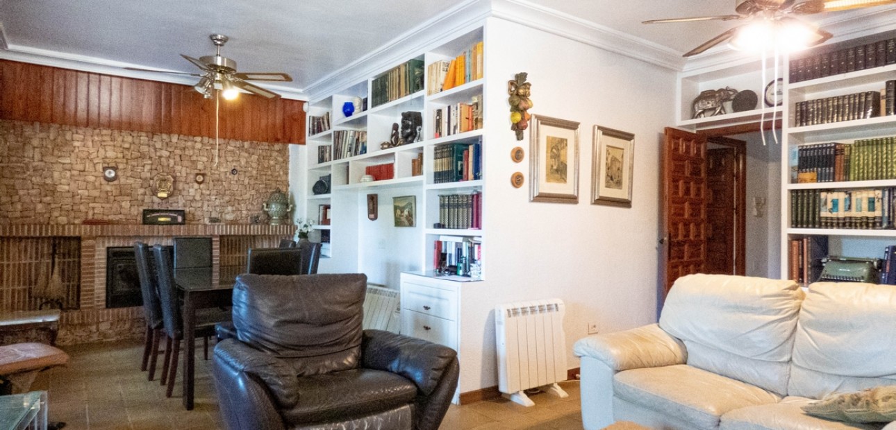 Sale - Detached Villa -
Orihuela Costa - Dehesa de Campoamor