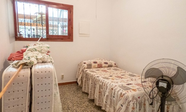 Sale - Detached Villa -
Orihuela Costa - Dehesa de Campoamor