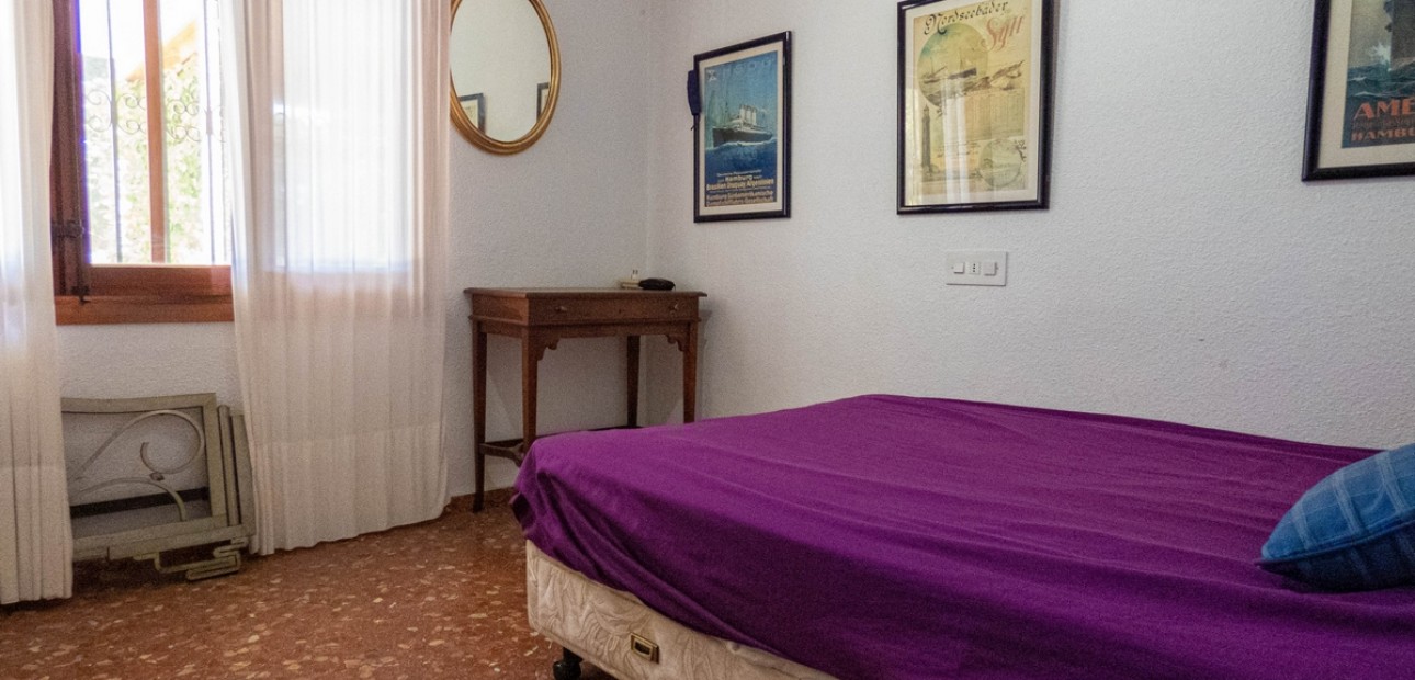 Sale - Detached Villa -
Orihuela Costa - Dehesa de Campoamor