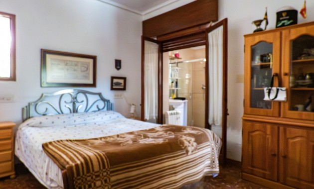 Sale - Detached Villa -
Orihuela Costa - Dehesa de Campoamor