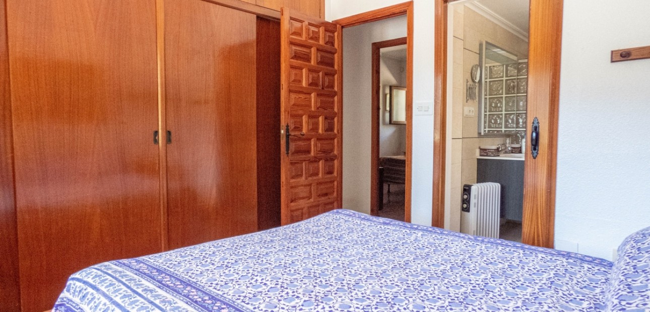 Sale - Detached Villa -
Orihuela Costa - Dehesa de Campoamor