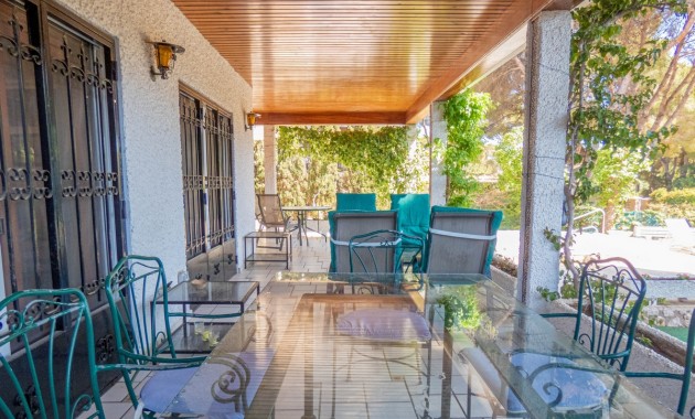 Sale - Detached Villa -
Orihuela Costa - Dehesa de Campoamor