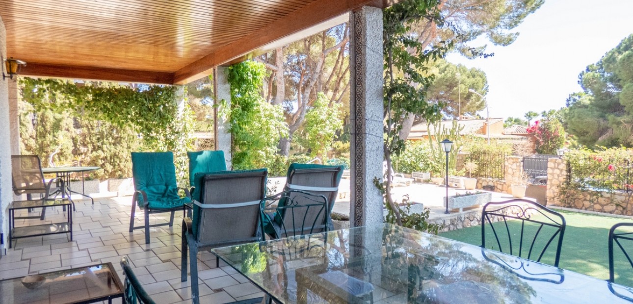 Sale - Detached Villa -
Orihuela Costa - Dehesa de Campoamor