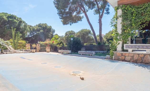 Sale - Detached Villa -
Orihuela Costa - Dehesa de Campoamor