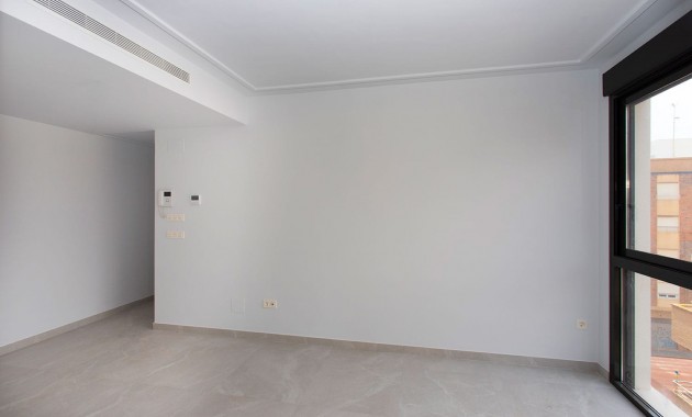 Sale - Apartment / flat -
Torrevieja - Torrevieja - Centre