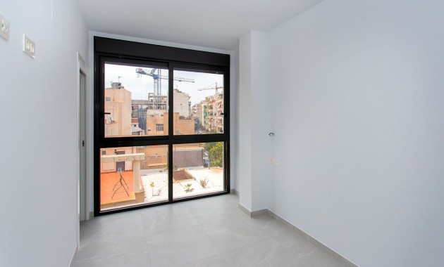 Sale - Apartment / flat -
Torrevieja - Torrevieja - Centre