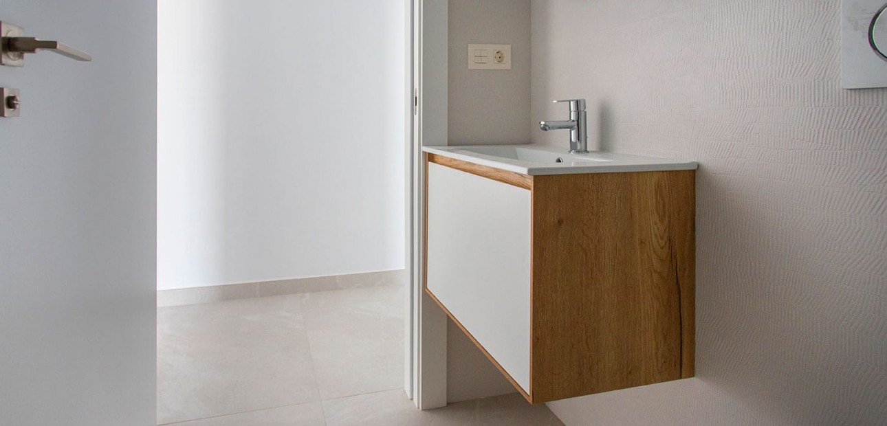 Sale - Apartment / flat -
Torrevieja - Torrevieja - Centre