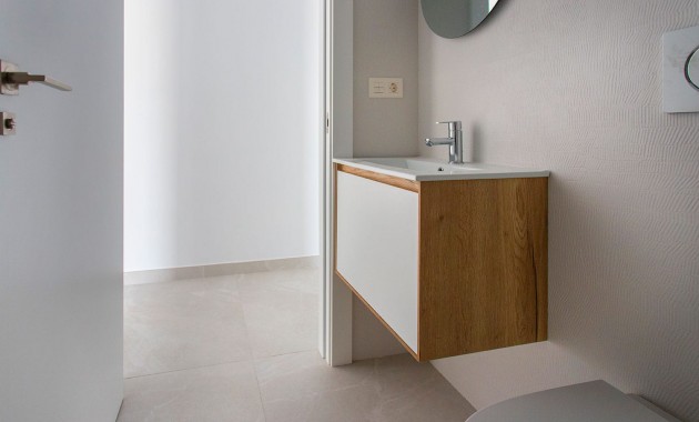 Sale - Apartment / flat -
Torrevieja - Torrevieja - Centre