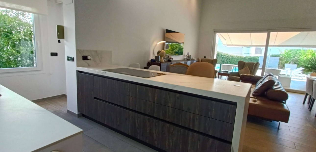 Sale - Detached Villa -
Algorfa - La Finca Golf Resort