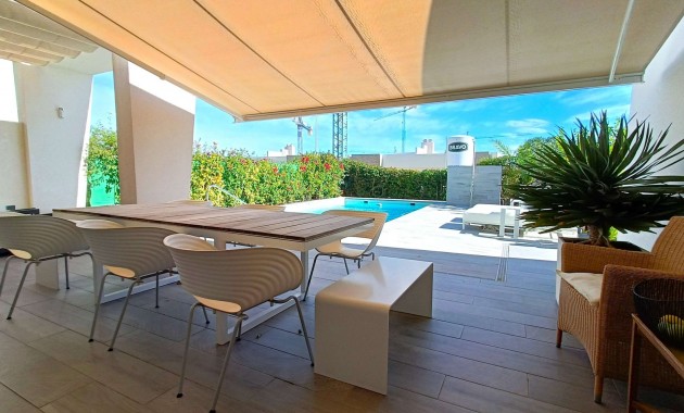 Sale - Detached Villa -
Algorfa - La Finca Golf Resort