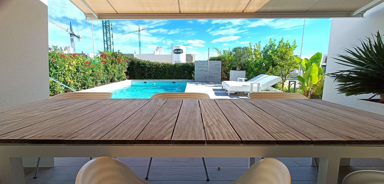 Sale - Detached Villa -
Algorfa - La Finca Golf Resort