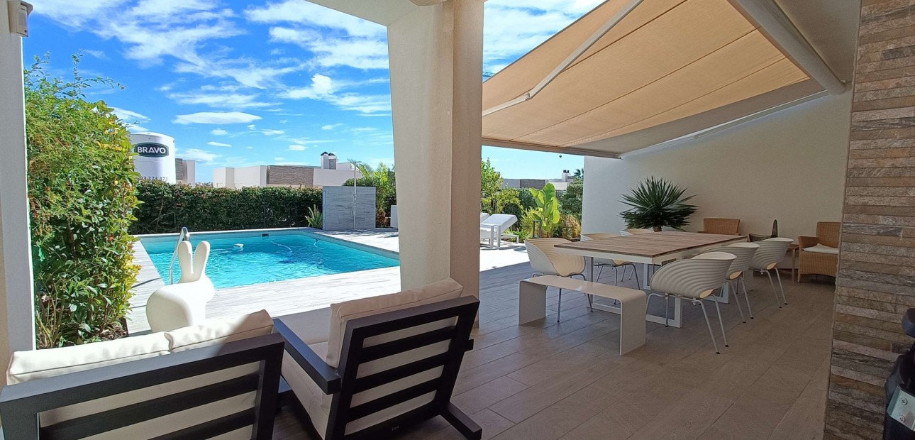 Sale - Detached Villa -
Algorfa - La Finca Golf Resort