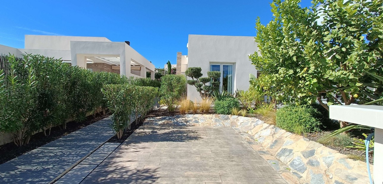 Sale - Detached Villa -
Algorfa - La Finca Golf Resort