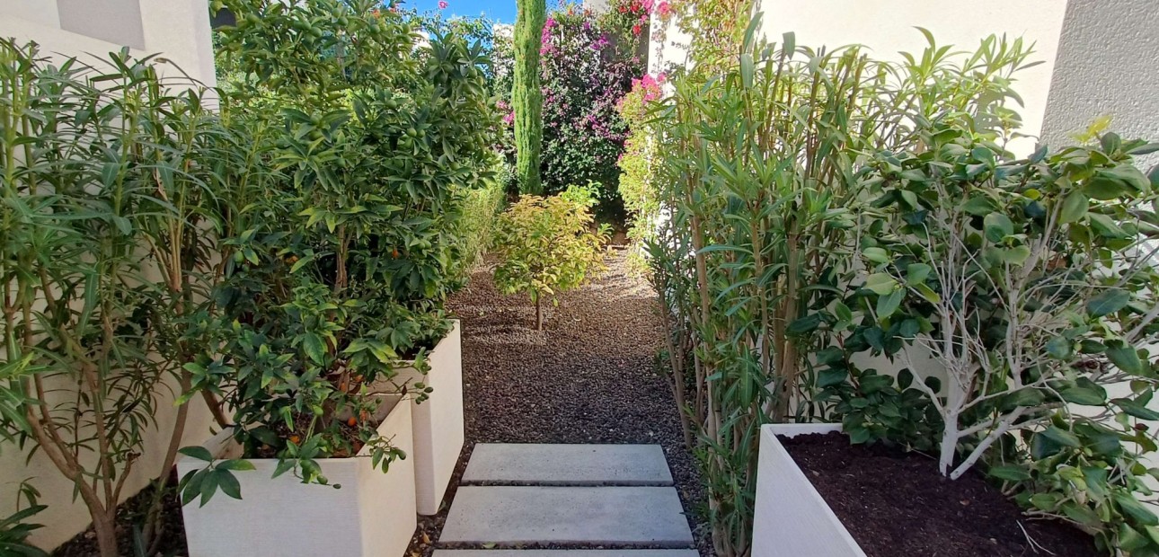 Sale - Detached Villa -
Algorfa - La Finca Golf Resort