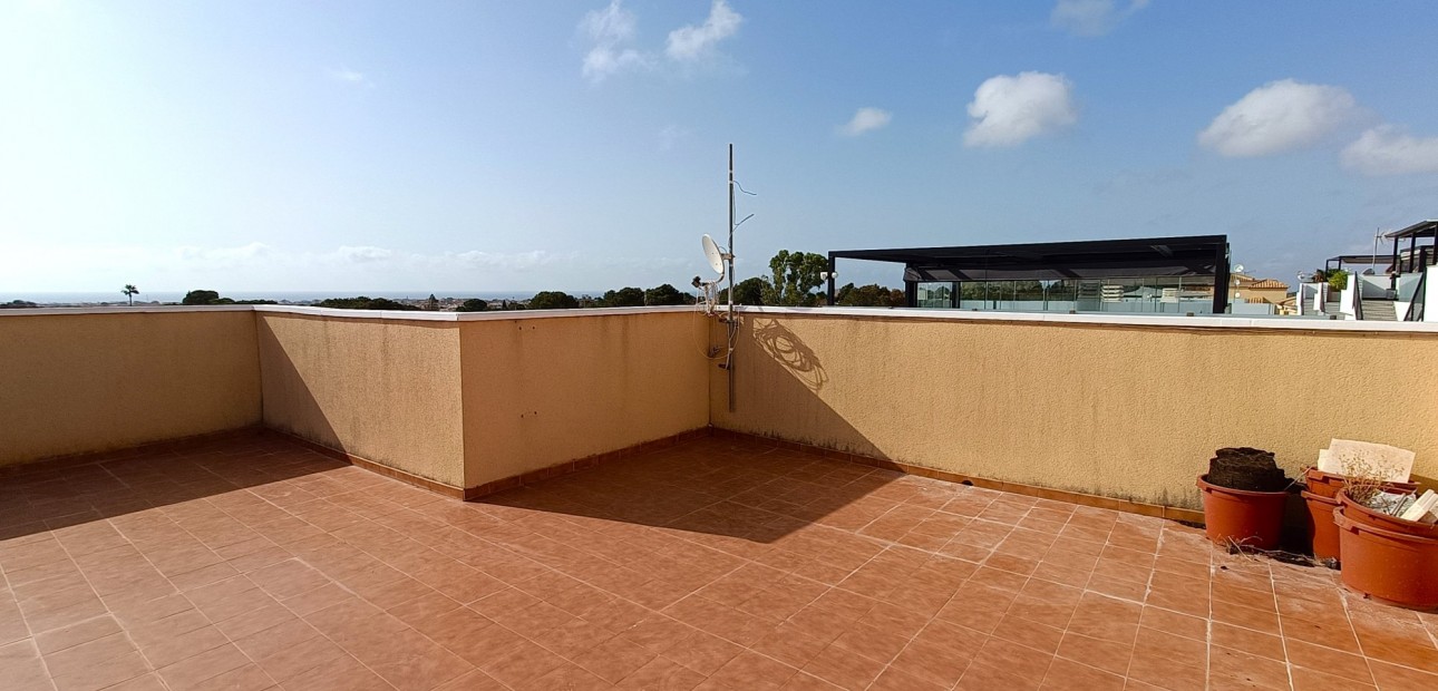 Sale - Detached Villa -
Orihuela Costa - Lomas de Don Juan