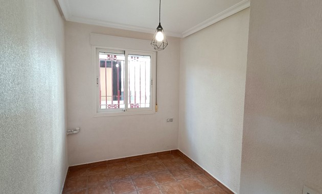 Sale - Detached Villa -
Orihuela Costa - Lomas de Don Juan
