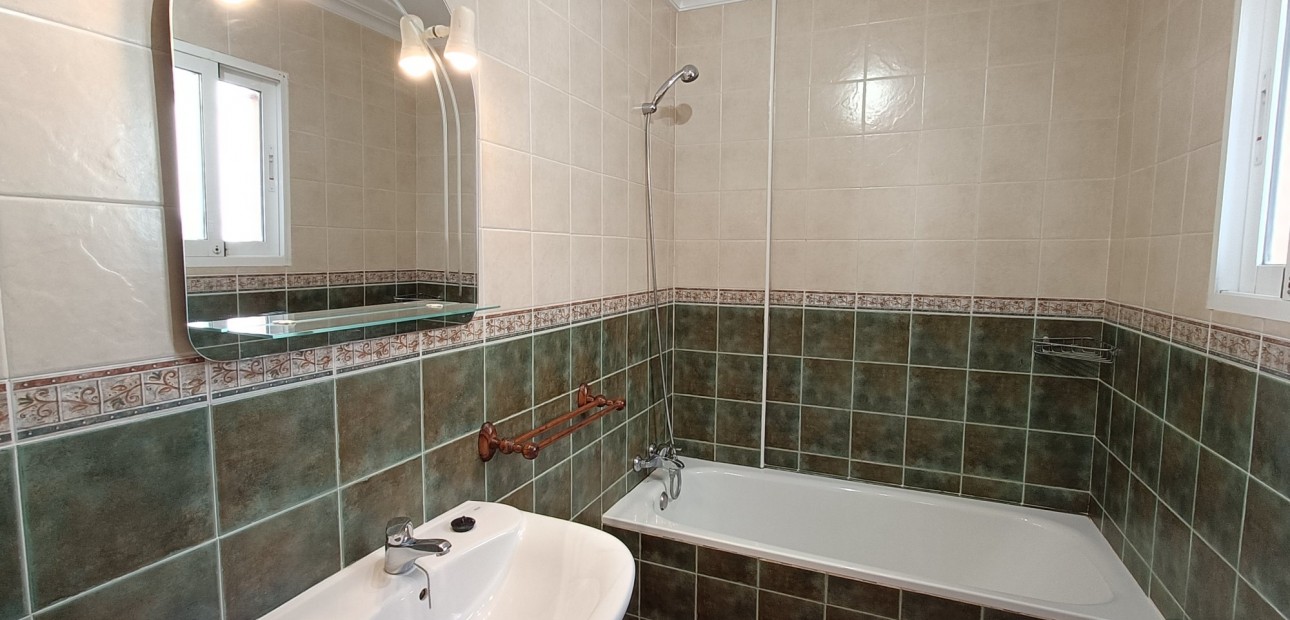 Sale - Detached Villa -
Orihuela Costa - Lomas de Don Juan