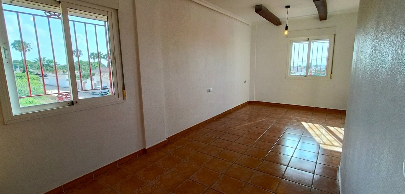 Sale - Detached Villa -
Orihuela Costa - Lomas de Don Juan