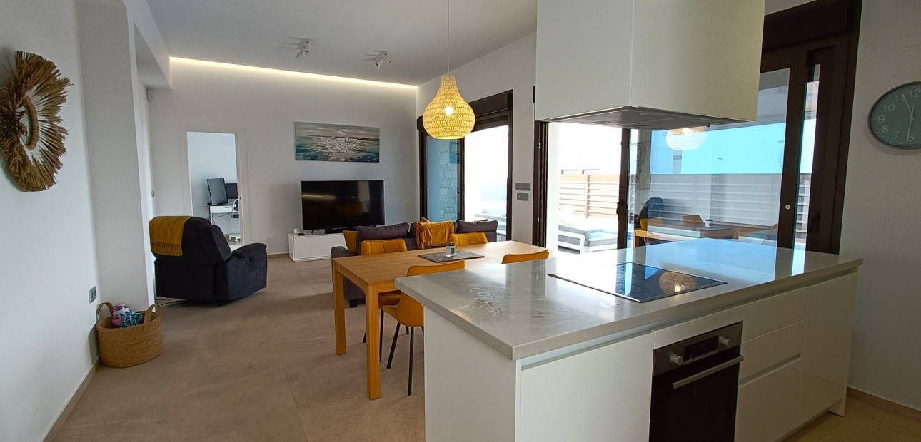 Sale - Detached Villa -
Los Montesinos - Entre Naranjos / Vistabella Golf
