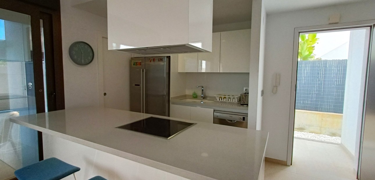 Sale - Detached Villa -
Los Montesinos - Entre Naranjos / Vistabella Golf