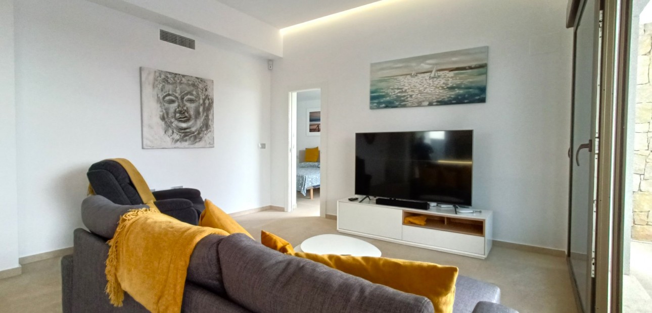 Sale - Detached Villa -
Los Montesinos - Entre Naranjos / Vistabella Golf