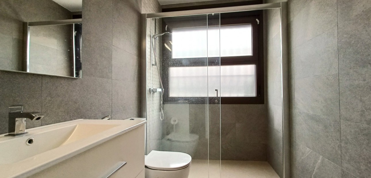 Sale - Detached Villa -
Los Montesinos - Entre Naranjos / Vistabella Golf