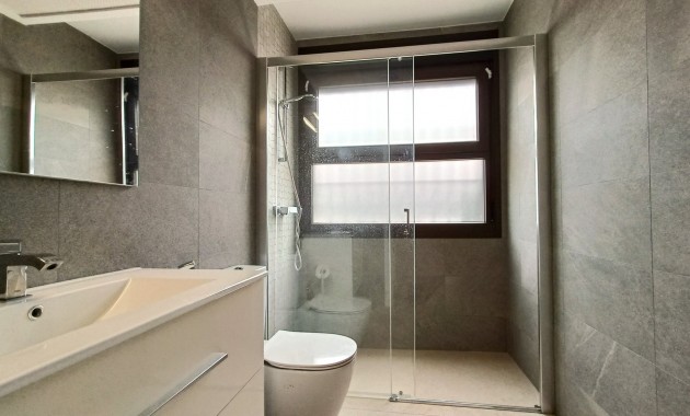 Sale - Detached Villa -
Los Montesinos - Entre Naranjos / Vistabella Golf