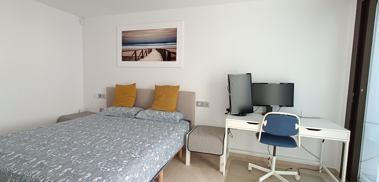 Sale - Detached Villa -
Los Montesinos - Entre Naranjos / Vistabella Golf