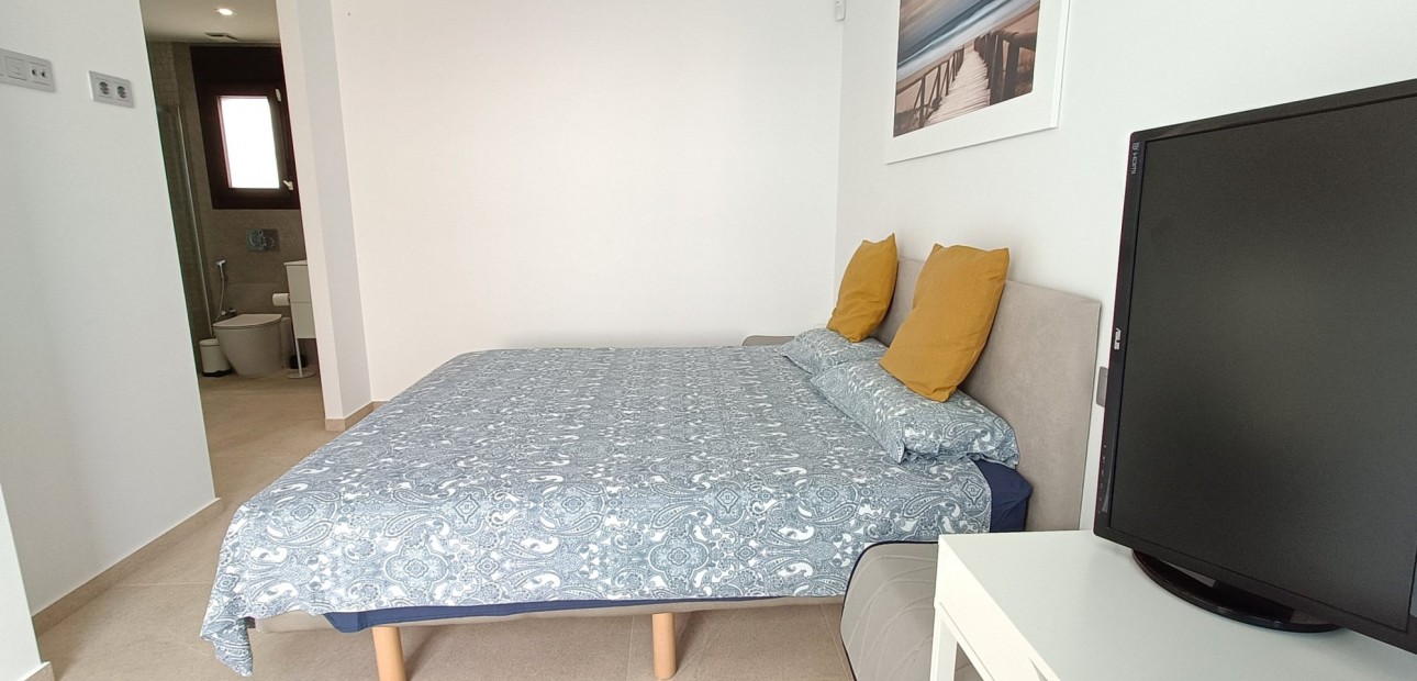 Sale - Detached Villa -
Los Montesinos - Entre Naranjos / Vistabella Golf