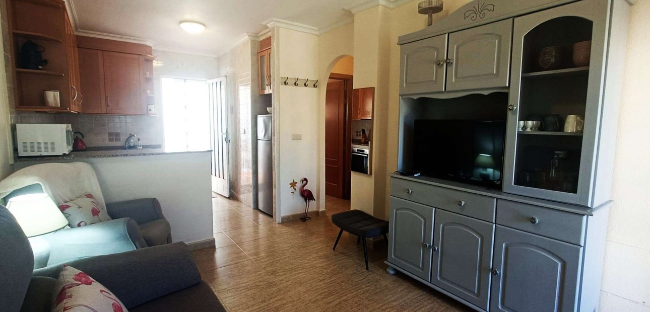 Sale - Bungalow -
Algorfa - Montemar