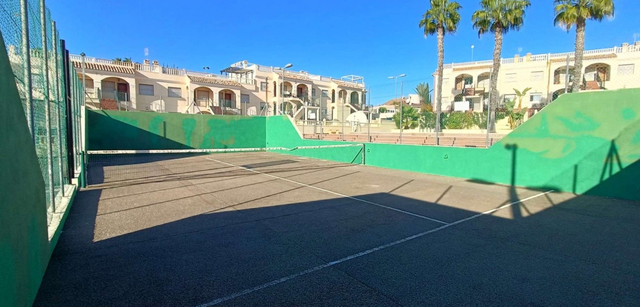 Sale - Bungalow -
Algorfa - Montemar