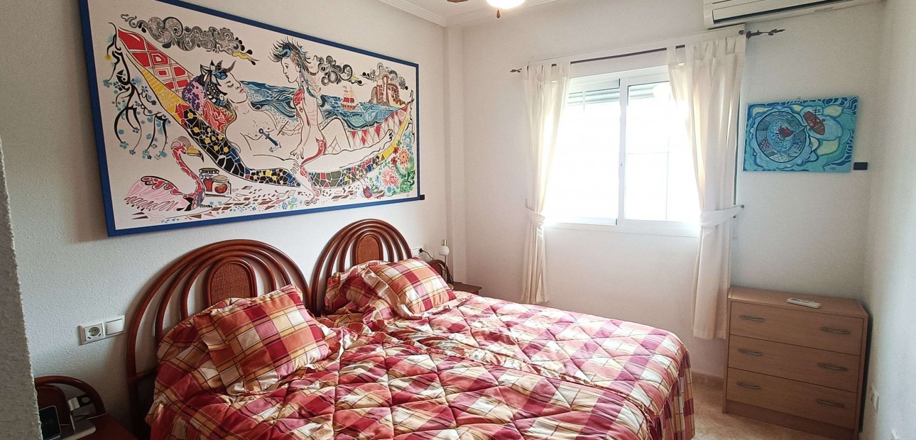 Sale - Apartment / flat -
Orihuela Costa - Villamartin