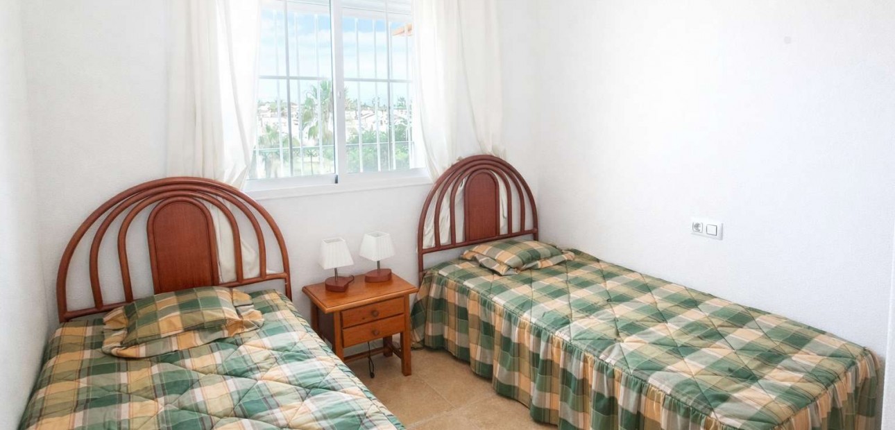 Sale - Apartment / flat -
Orihuela Costa - Villamartin