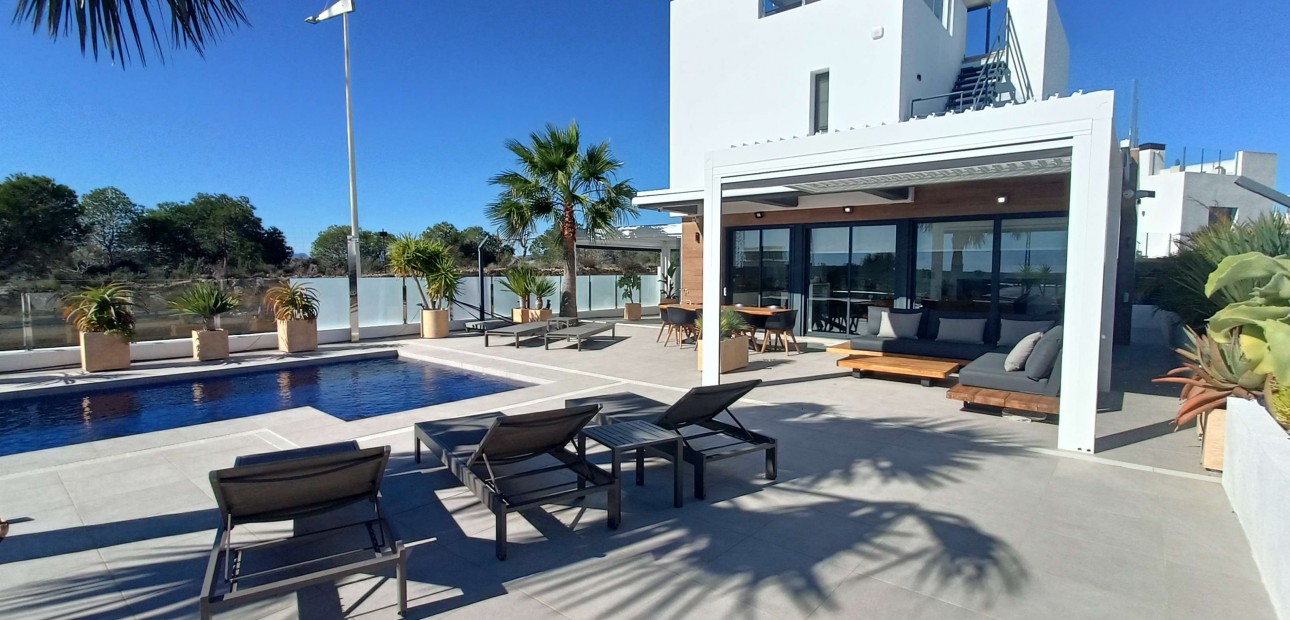 Sale - Detached Villa -
Algorfa - La Finca Golf Resort