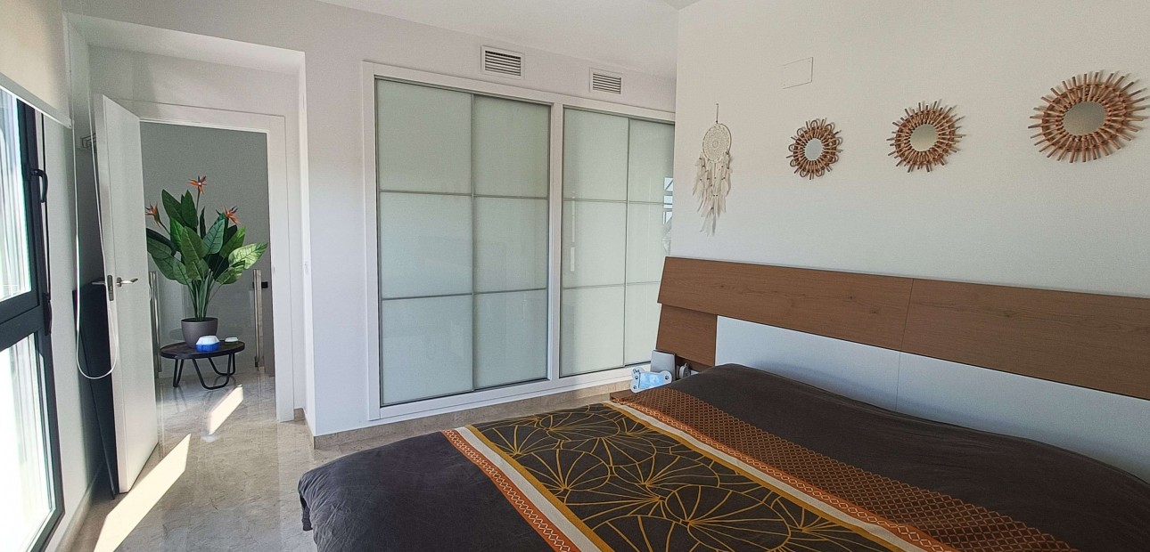 Sale - Detached Villa -
Algorfa - La Finca Golf Resort