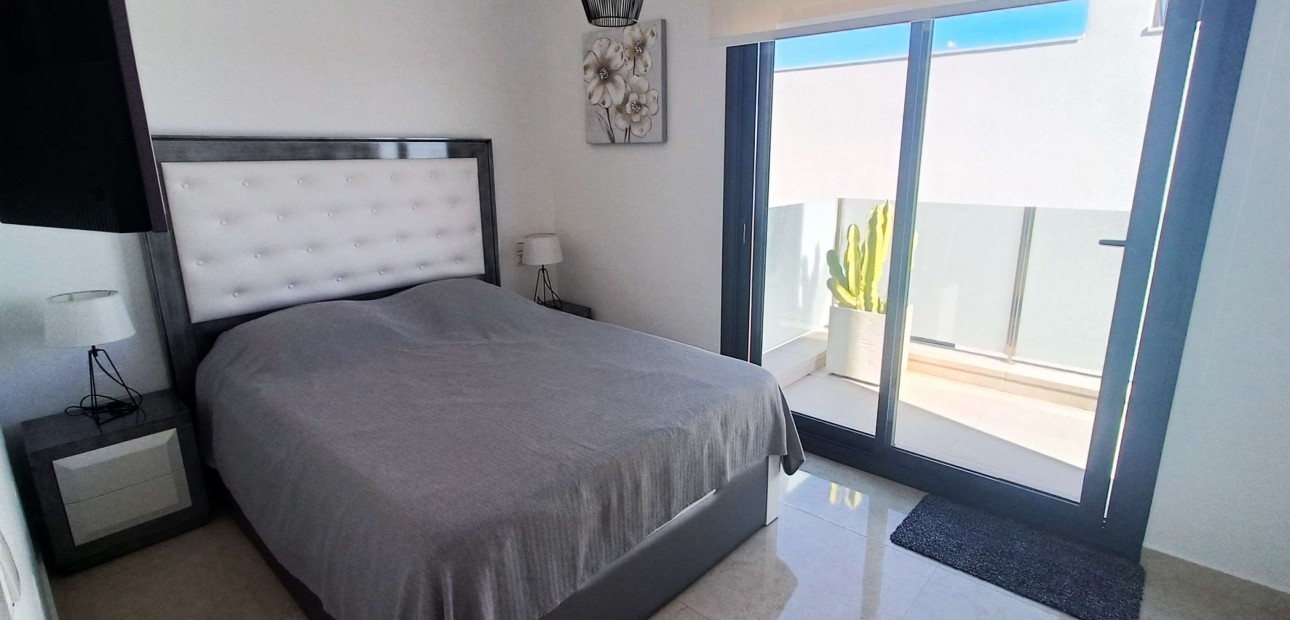 Sale - Detached Villa -
Algorfa - La Finca Golf Resort
