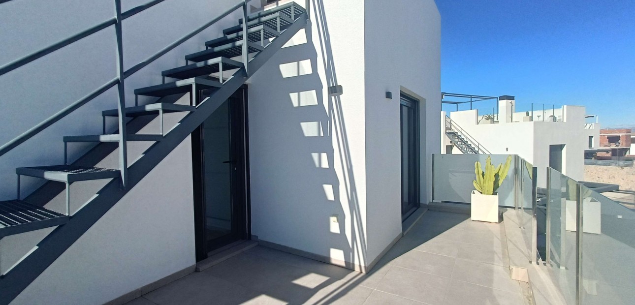 Sale - Detached Villa -
Algorfa - La Finca Golf Resort