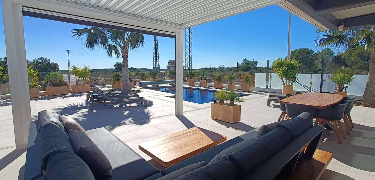 Sale - Detached Villa -
Algorfa - La Finca Golf Resort