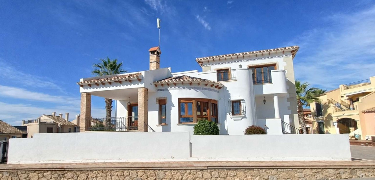 Sale - Detached Villa -
Algorfa - La Finca Golf Resort