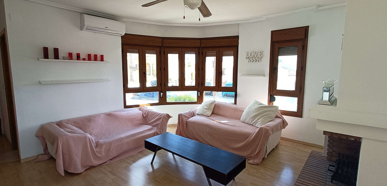 Sale - Detached Villa -
Algorfa - La Finca Golf Resort