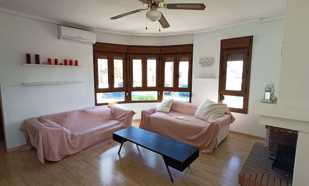 Sale - Detached Villa -
Algorfa - La Finca Golf Resort